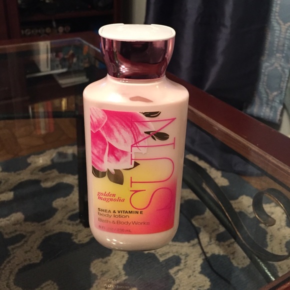 Bath and Body Works lotion - Picture 1 of 1
