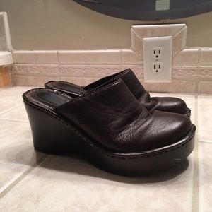 Born Brown Leather Wedged Heels size 7