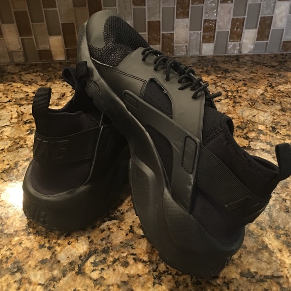 Nike Other - 🎉Nike Air🎉 (Men's)