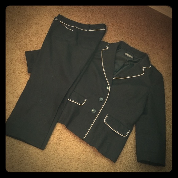 ANN TAYLOR Capri Pantsuit