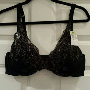 Brand new 42b bra