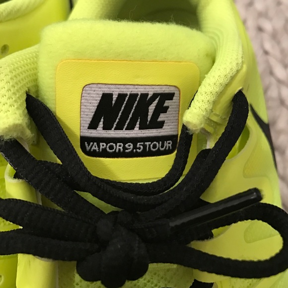 Men's Nike Vapor 9.5 Tour Sneakers - Picture 4 of 4