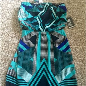 🎉SALE🎉Multi colored dress with tags attached
