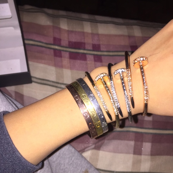 Nail& love bracelets
