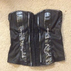 Gothic black corset😈