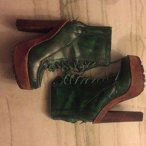 Vintage Betsey Johnson Green Leather Boots