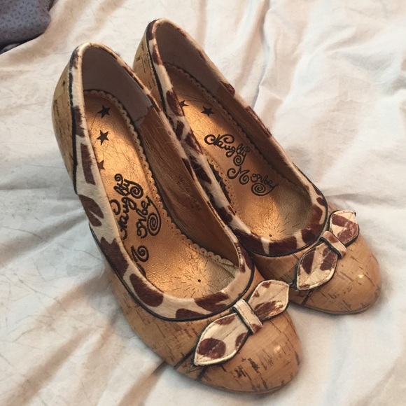 Naughty Monkey cork with animal print heels