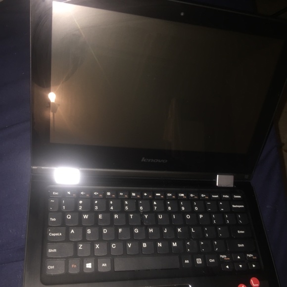 Lab too that transforms into labtop.