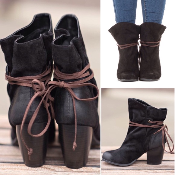 ❣️3 COLORS❣️ Wrap Around Slouchy Bootie - Picture 4 of 4