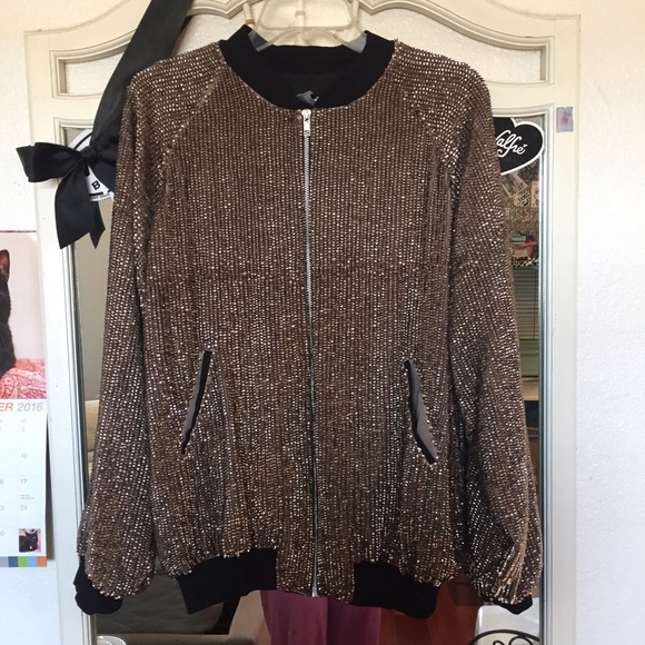 🚫Sold🚫 Sequin Bomber Jacket - Picture 3 of 4