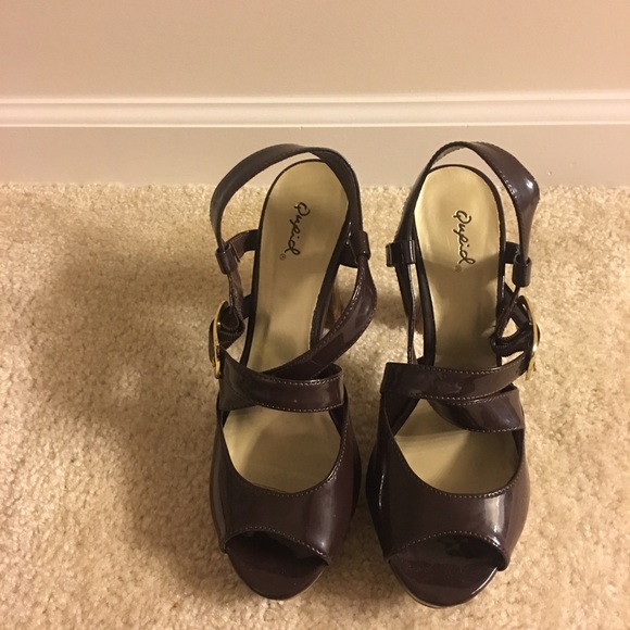 Qupid Women high heels - Picture 1 of 4