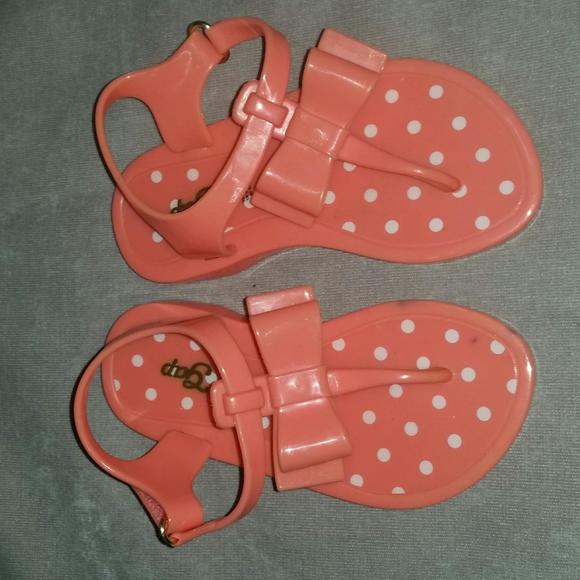 Gap/TCP sandal bundle