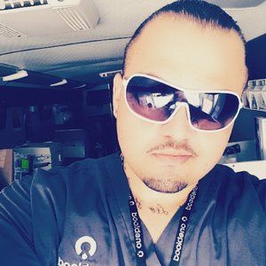 Meet your Posher, Josh