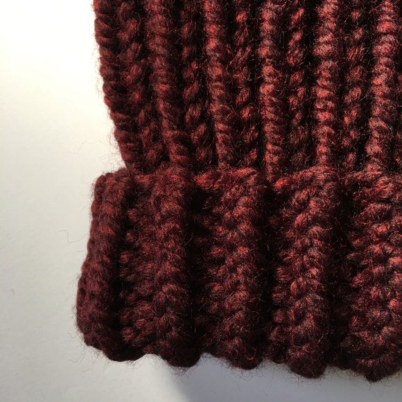 ❌SOLD BUNDLE❌Burgundy Pom Pom Hat - Wool - Picture 2 of 3