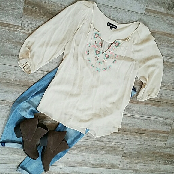 Loose fit blouse