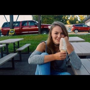 Meet your Posher, Katie