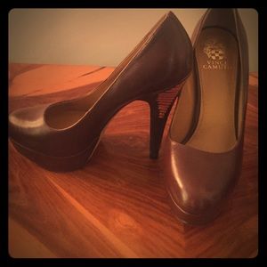 Vince Camuto Brown leather platform heels 8.5