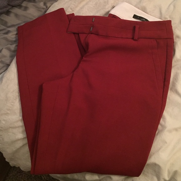 Loft Julie: Skinny Ankle pant red! Size 8