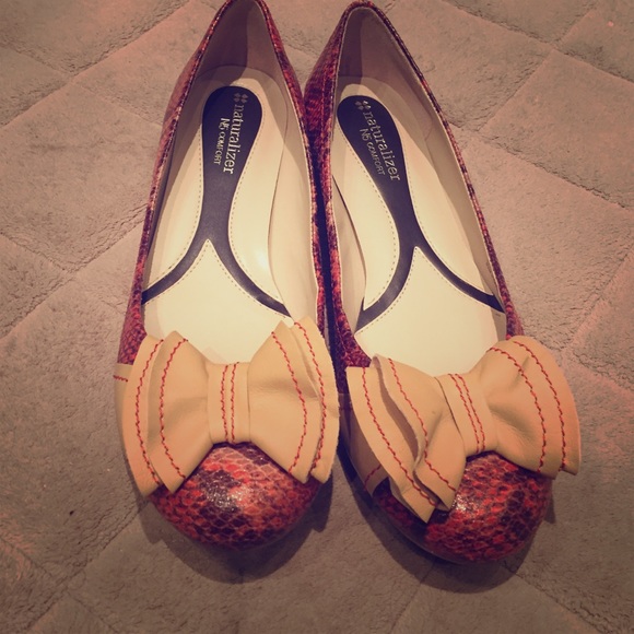 "Earth Tone" flats