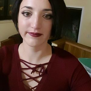 Meet your Posher, Stacey