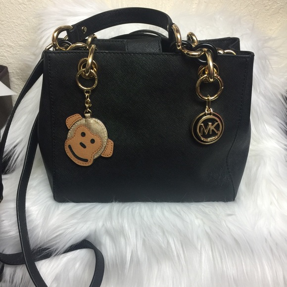 ❌SOLD❌Michael Kors Small Cynthia Satchel