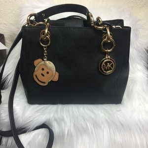 ❌SOLD❌Michael Kors Small Cynthia Satchel