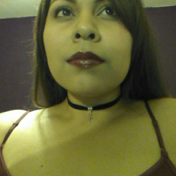 Black Cross Choker - Picture 2 of 3