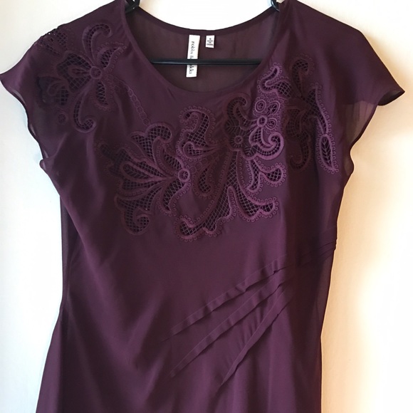 Robbi & Nikki top