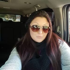 Meet your Posher, Jeanine