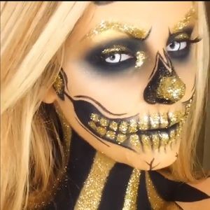 Meet your Posher, Lana