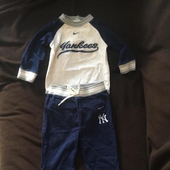 Yankees outfit
