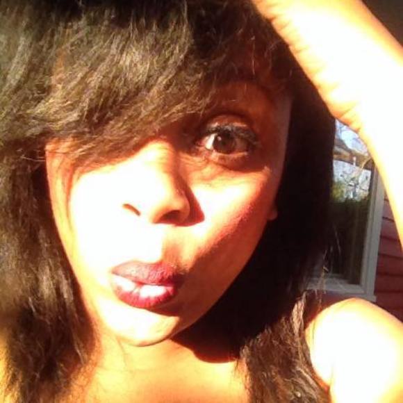 Meet your Posher, Lakeeya