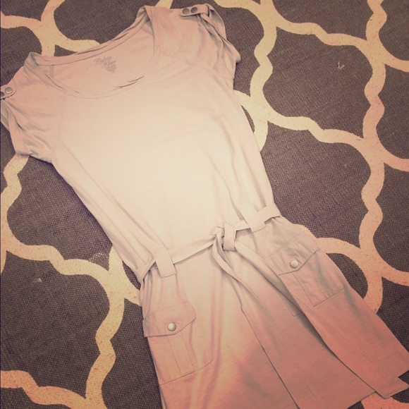 Calvin Klein light gray t-shirt dress XS