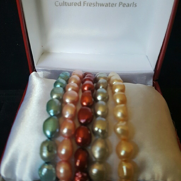 Cultured Freshwater pearl bracelet set