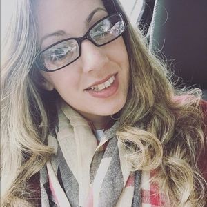 Meet your Posher, Jana