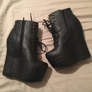 Jeffrey Campbell platform wedge booties damsels