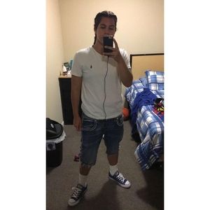 Meet your Posher, Clarissa