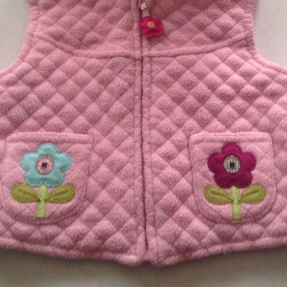 Gymboree sweater vest with hood - Picture 3 of 3