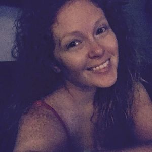 Meet your Posher, Candi