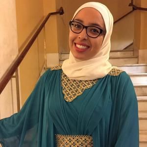 Meet your Posher, Amina