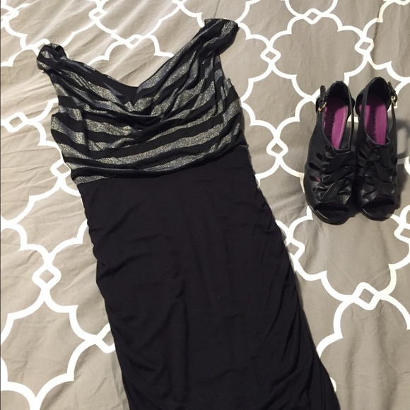 Cocktail dress, scoop front & low back. Black