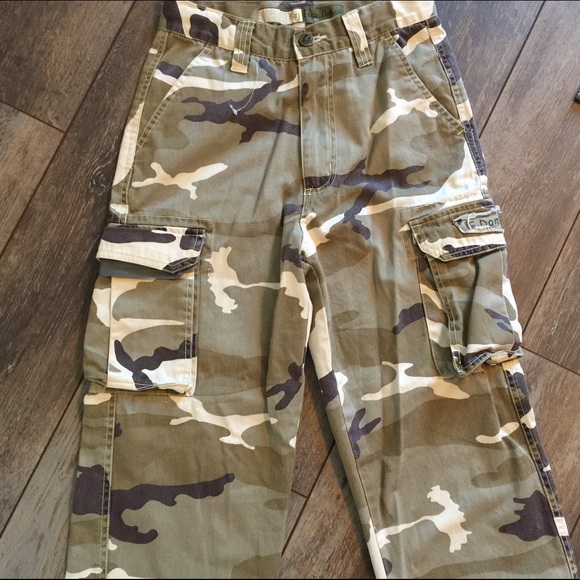 Pants - Picture 3 of 4