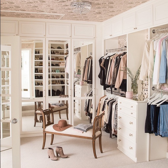 Meet your Posher, Lady Jay - Picture 2 of 7