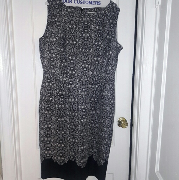 Just REDUCED NY&Co Black&White Stretch Dress - Picture 1 of 2