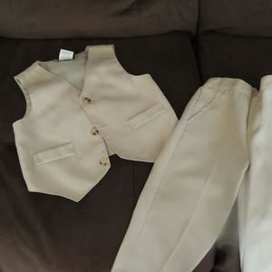 Beige suit vest and pant