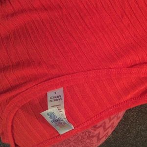 LulaRoe classic tee - large