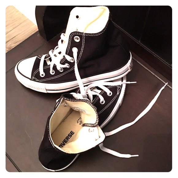 Converse Shoes - Converse high tops
