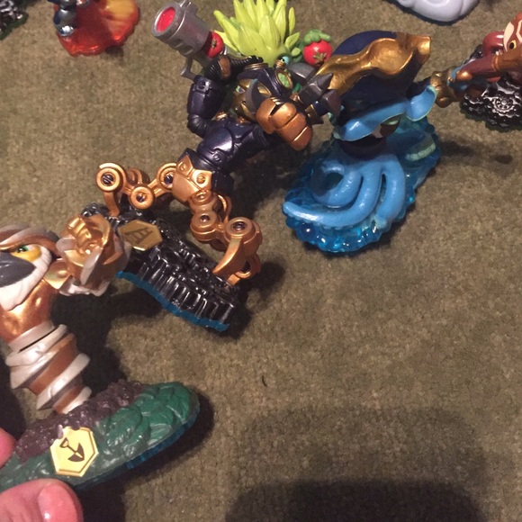 40 skylander - Picture 2 of 3