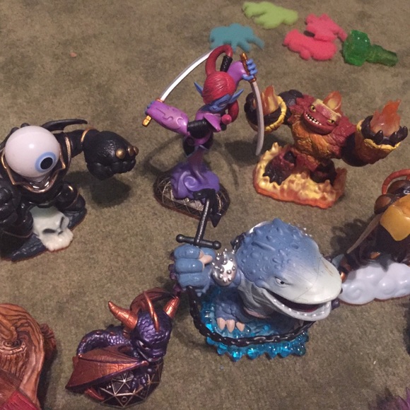 40 skylander - Picture 3 of 3