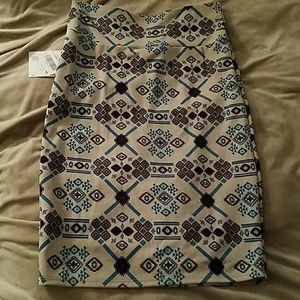 LuLaRoe Cassie medium NWT